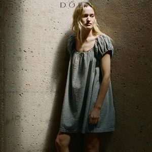 ISO doen gingham dress M